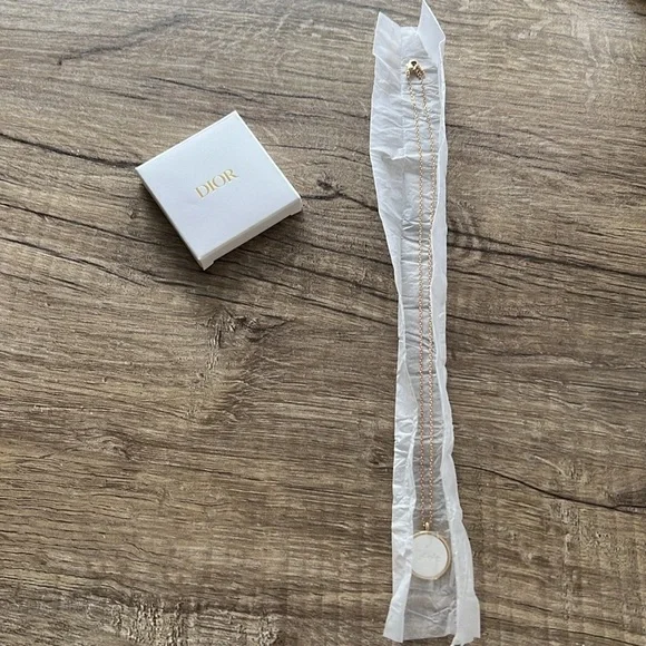 Dior • Gold J'adore Necklace - Picture 9 of 15